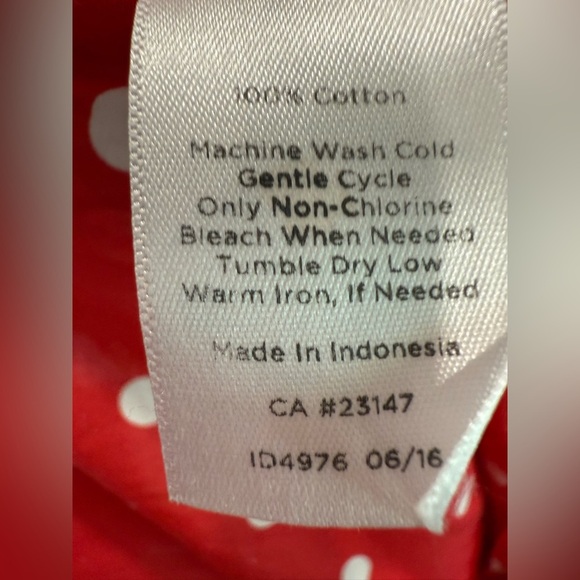 Talbots Blouse 100% Cotton Polka Dot Long Sleeve Button Up Red White Size Medium - Picture 6 of 6